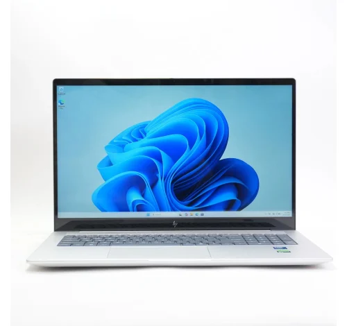Hp Envy 17 3"tel Core Ultra 7 155u RTX 3050