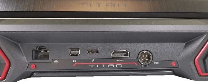 MSI GT75VR TITAN PRO Laptop Ports