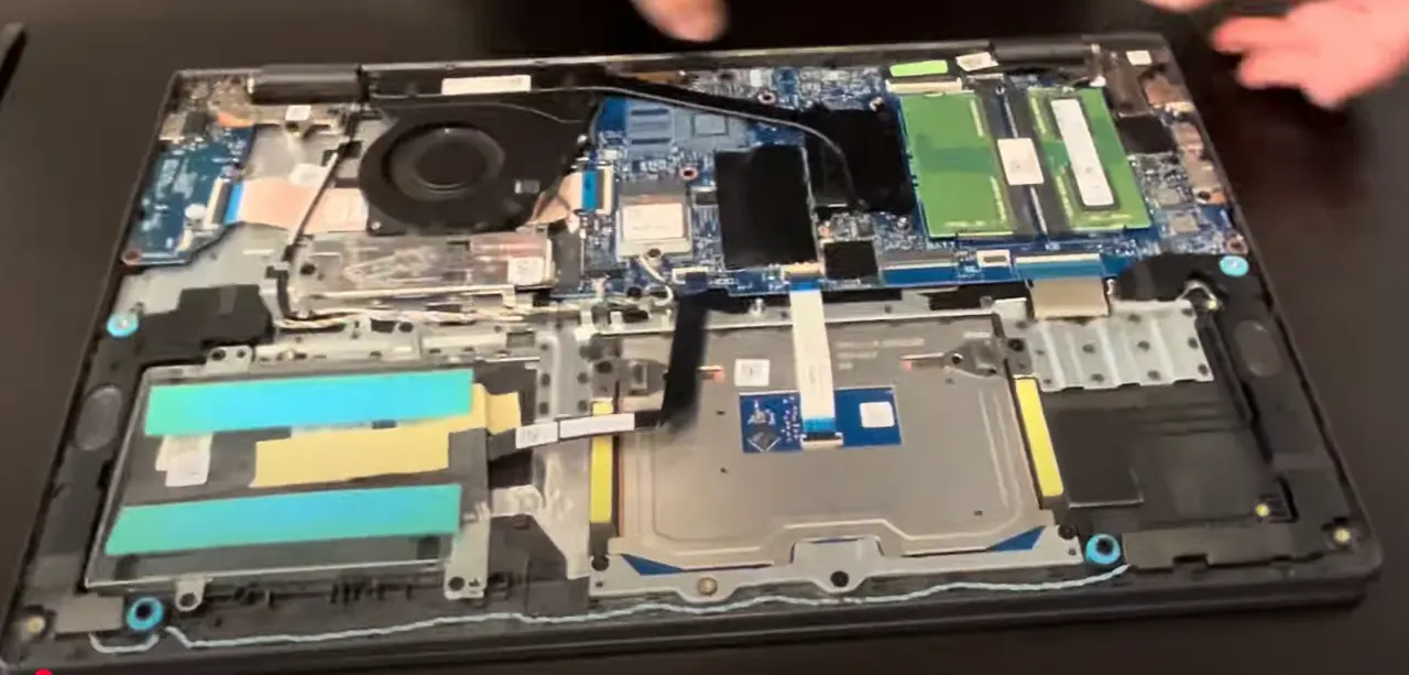 Dell Inspiron 15 3525 complete disassembly upgrade guide RAM SSD battery LCD motherboard