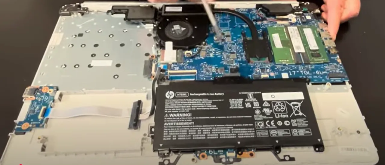 HP 17 laptop complete disassembly upgrade guide RAM SSD battery LCD motherboard replacement
