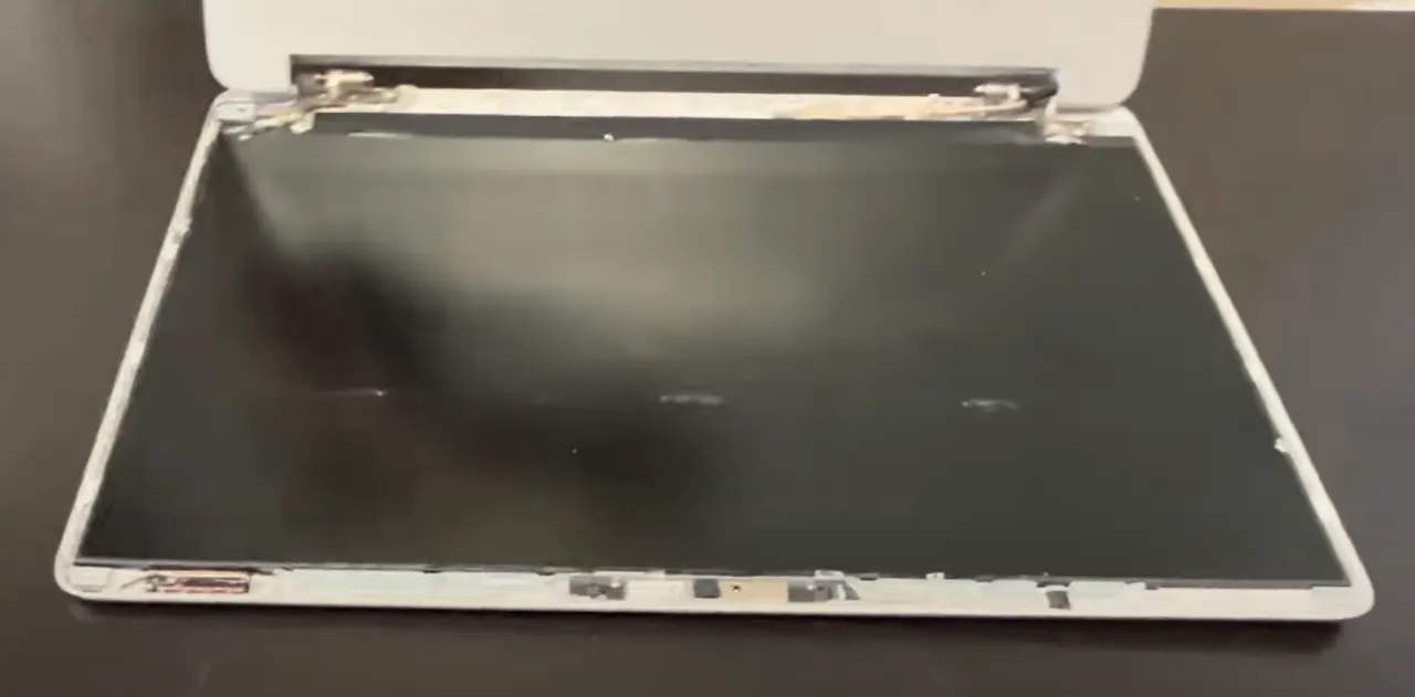 asus-rog-zephyrus-m16-disassembly-guide-how-to-replace-ram-ssd-battery-fix-lcd-scree