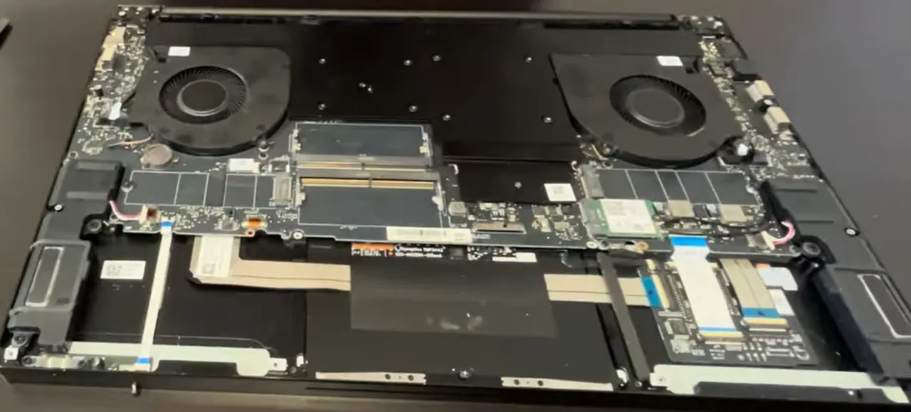 razer-blade-17-2022-rz09-0423-complete-teardown-upgrade-ram-ssd-more-where-to-sell-laptop-broken-laptop