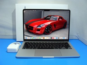 Apple MacBook Air (2022) 13.6" A2681 M2 8CPU/8GPU 16GB 256GB Starlight MLY33LL/A